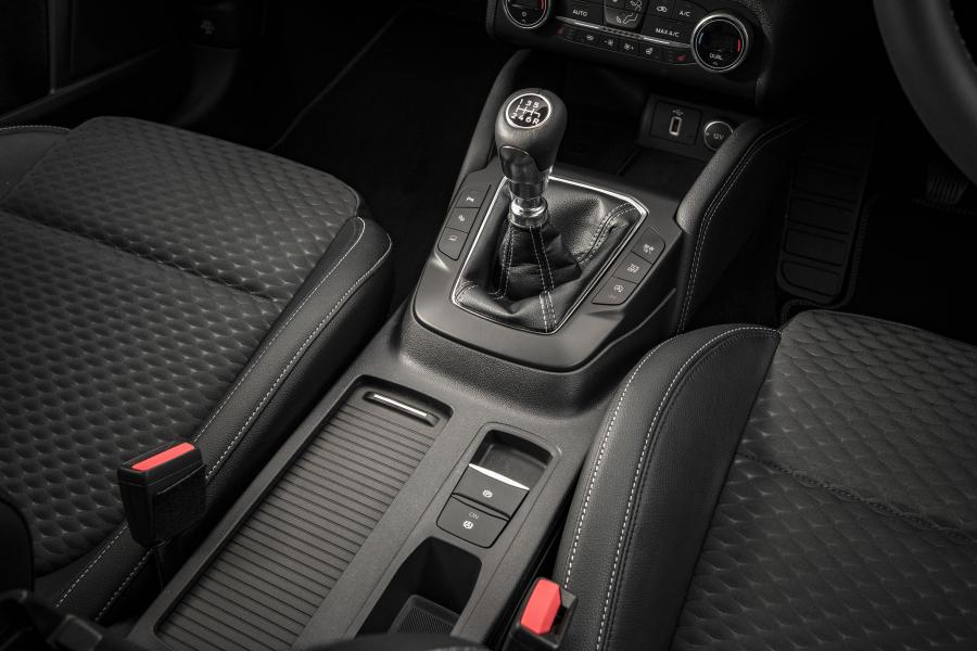 Детали интерьера Ford Focus Titanium 2018 года  (UK) (фото 3 из 18)